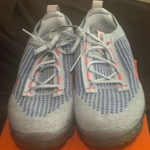 Nike vapor, max man size 12, gray blue and orange